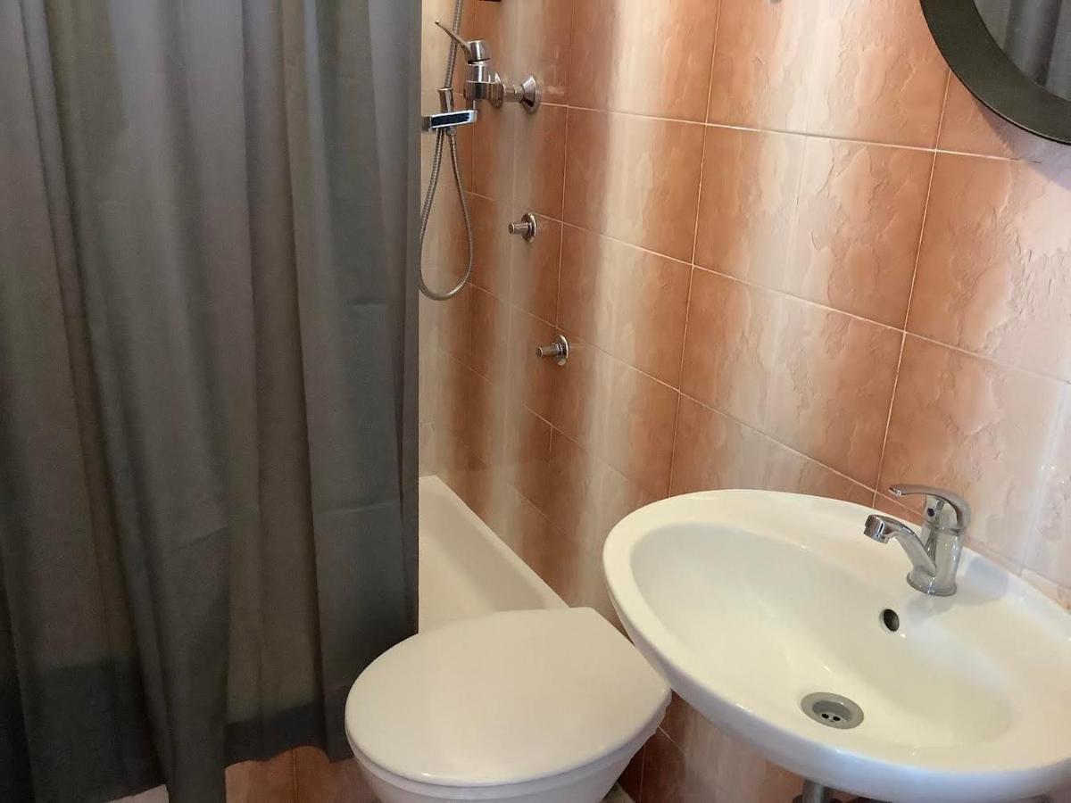 Rooms 22 - Beachfront Primošten Εξωτερικό φωτογραφία