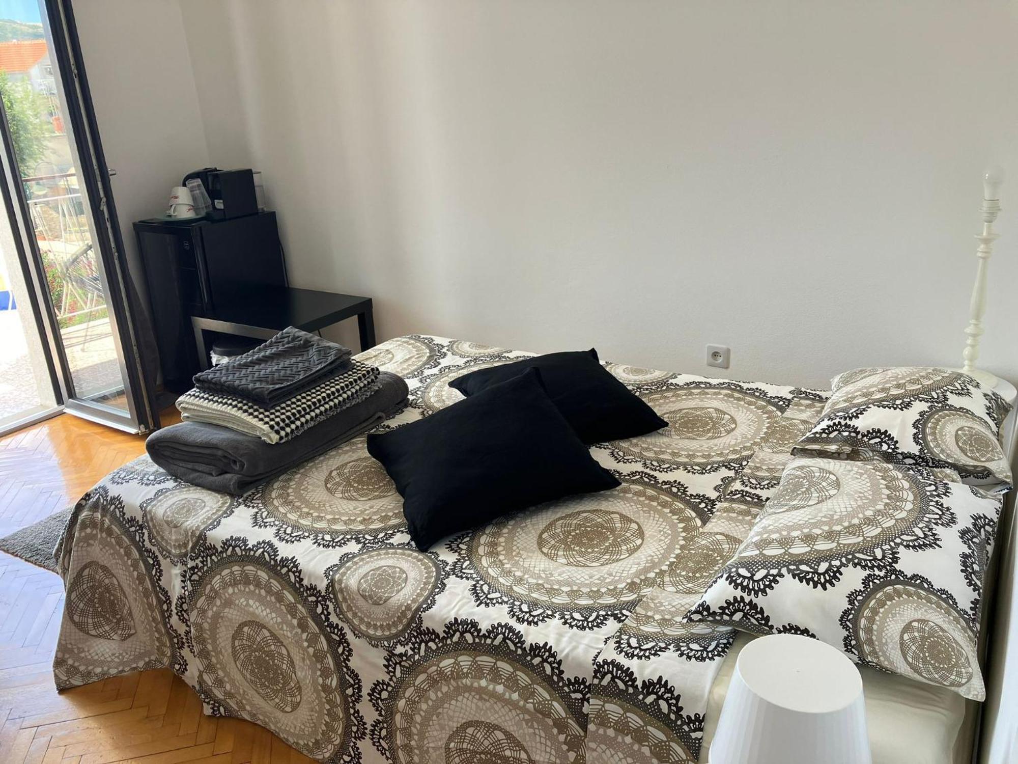 Rooms 22 - Beachfront Primošten Εξωτερικό φωτογραφία